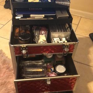 Makeup kit